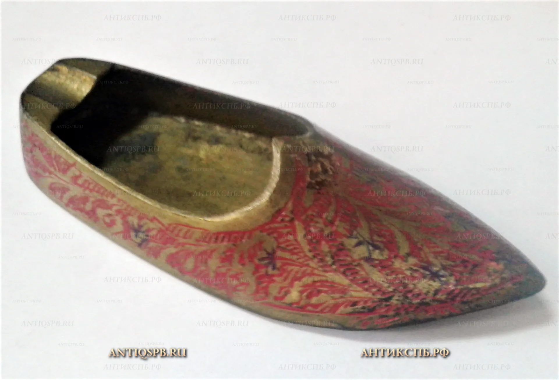 Пепельница латунная в эмалях. Индия. Вт. пол. ХХ века. №21490